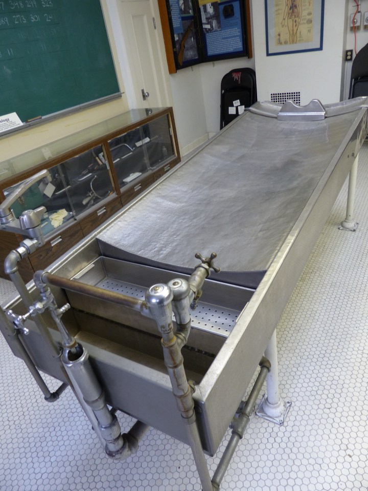 Autopsy table